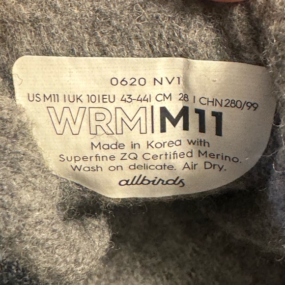 Like New Men’s Allbirds Wool Runner Mizzles - Picture 10 of 10